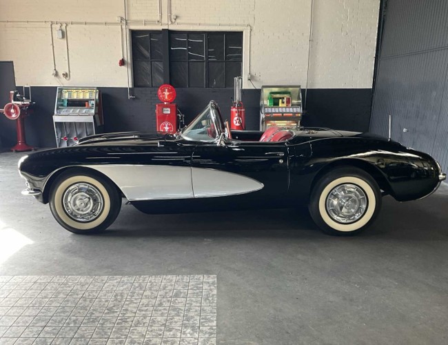 1956 Chevrolet Corvette DV1008 | Transport | Auto's