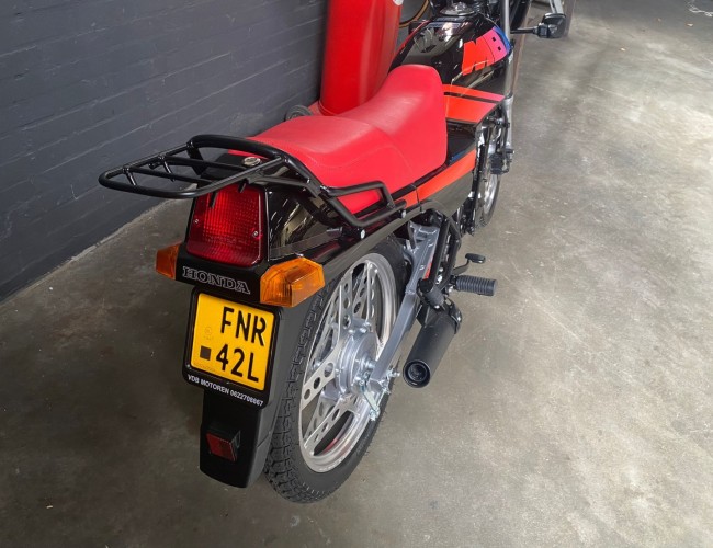 1985 Honda MBX 50 Regenboog VT491 | Transport | Bromfiets / Motor