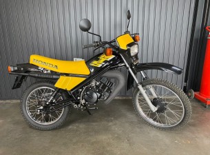 1988 Honda MT50 Zwart Geel VT498