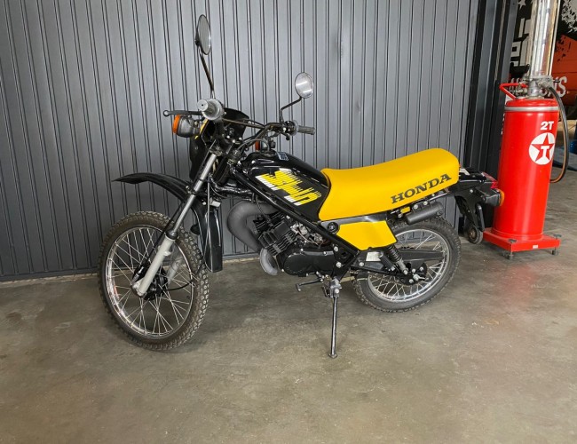 1988 Honda MT50 Zwart Geel VT498 | Transport | Bromfiets / Motor