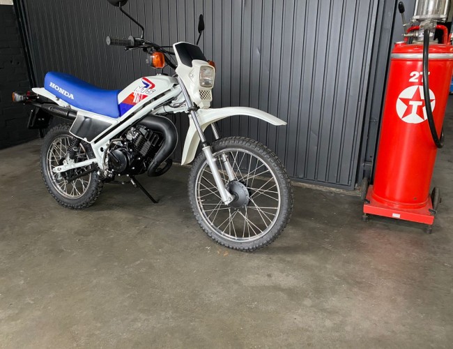 1987 Honda MT50 Wit Blauw VT499 | Transport | Bromfiets / Motor