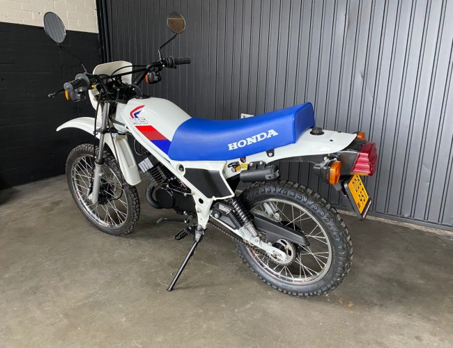 1987 Honda MT50 Wit Blauw VT499 | Transport | Bromfiets / Motor