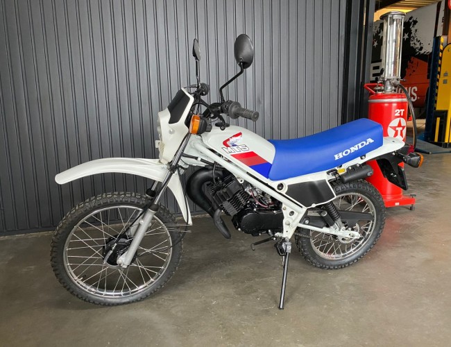 1987 Honda MT50 Wit Blauw VT499 | Transport | Bromfiets / Motor