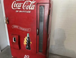 Vendo 1100 Coca cola  frisdrank automaat DV1207 | Overige | Diversen